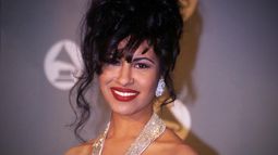 La historia inspirada en la vida de la estrella que logró vender más de 65 millones de discos en el mundo antes de ser asesinada por su entonces mánager, Yolanda Saldivar, llegará a las pantallas por segunda vez.