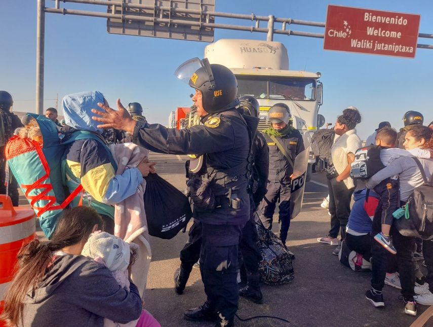 Perú mantendrá por 60 días el estado de emergencia y la militarización de sus fronteras, para reforzar los controles ante la llegada de migrantes