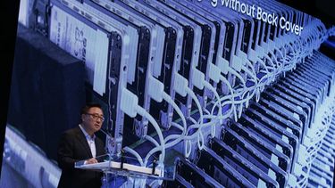 El presidente de&nbsp; Samsung&nbsp;Electronics Mobile Communication,&nbsp;Koh Dong-Jin, durante la rueda de prensa..&nbsp;