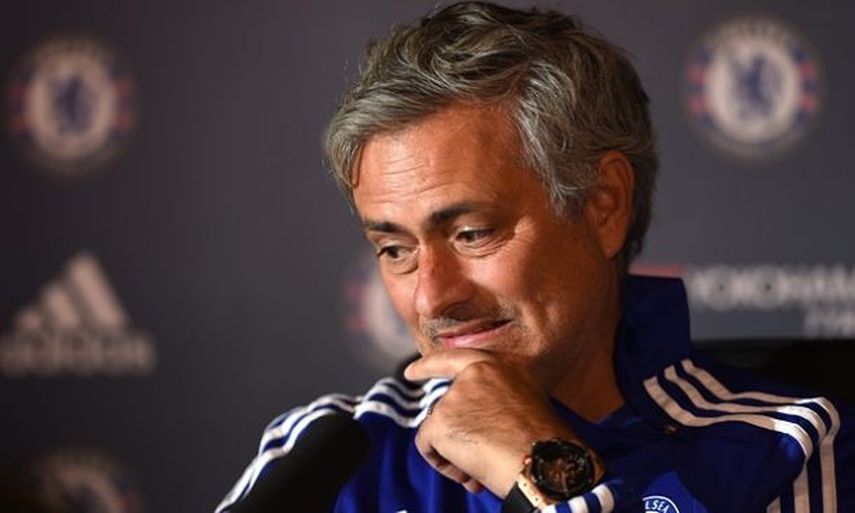 Mourinho no tuvo el regreso que esperaba con el Chelsea. (ARCHIVO)