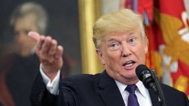 El presidente de Estados Unidos,&nbsp;Donald&nbsp;J.&nbsp;Trump, habla durante un evento en el Despacho Oval de la Casa Blanca en Washington, EEUU.&nbsp;