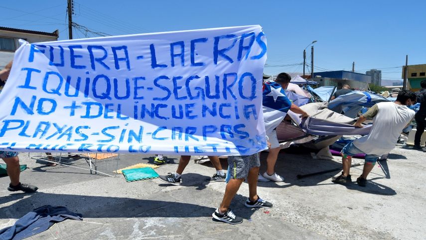 Manifestación contra la inmigración en Iquique, Chile.