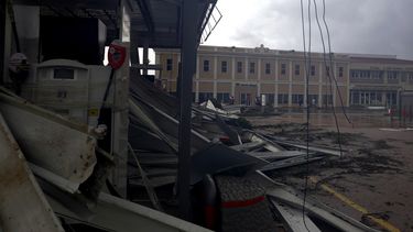 El paso del huracán María por la isla de Puerto Rico dejó severos daños y muertes, aún sin confirmar.