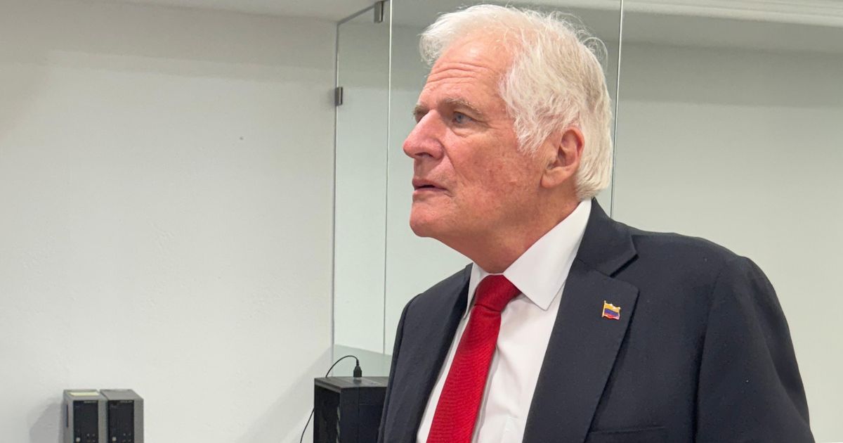 Miguel Uribe Londoño: “Petro es el responsable político de la muerte de mi hijo”