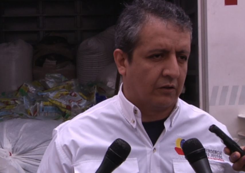 El superintendente nacional, William Contreras,&nbsp;Contreras ordenó directamente a los empleados el descuento en los artículos&nbsp;dispuestos para la venta al público.