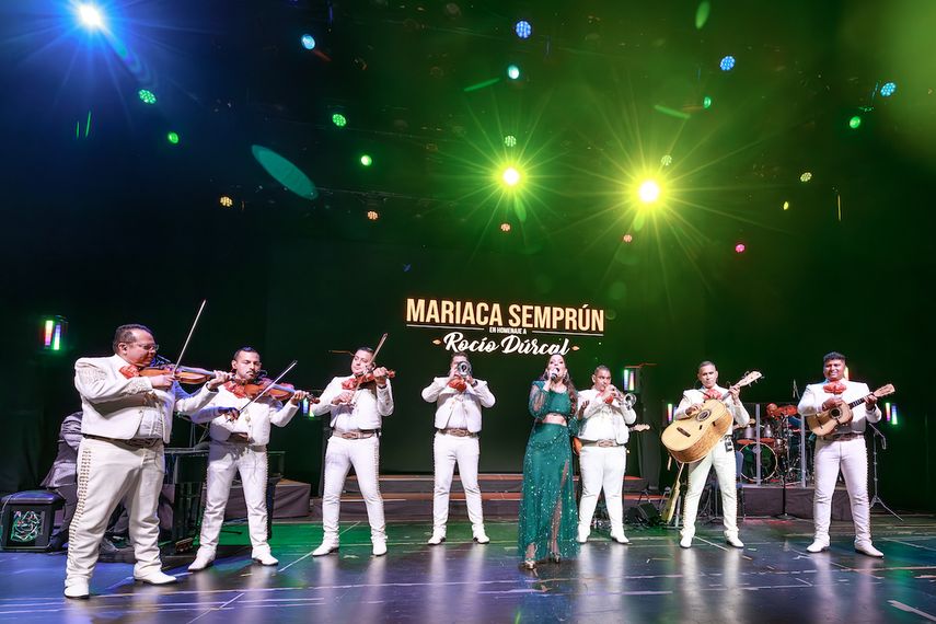Mariaca Semprún en homenaje a Rocío Dúrcal.