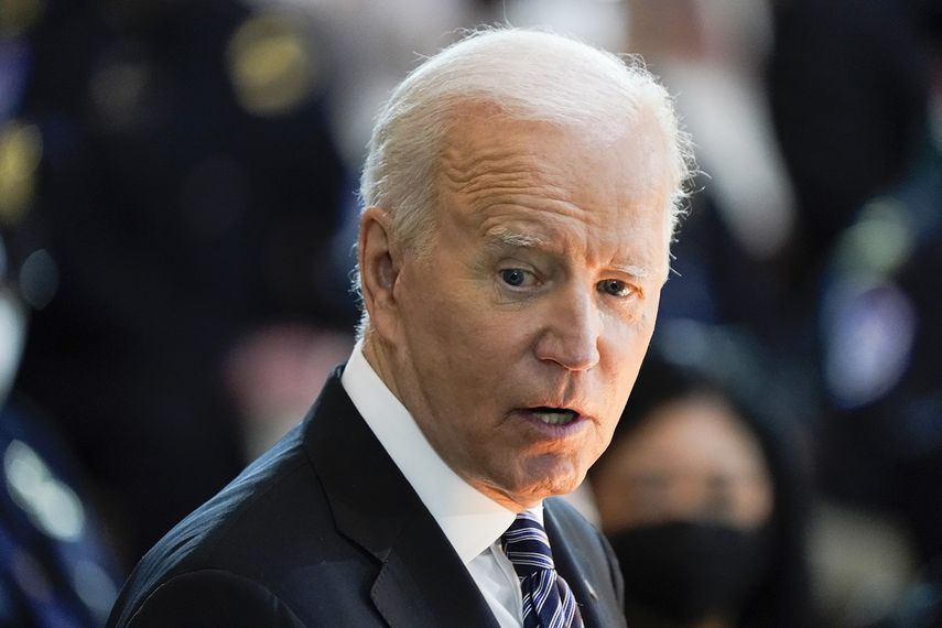 El presidente de Estados Unidos, Joe Biden, interviene en una ceremonia en honor de William Billy Evans, un policía del Capitolio asesinado, en el Capitolio, Washington, el 13 de abril de 2021.&nbsp;