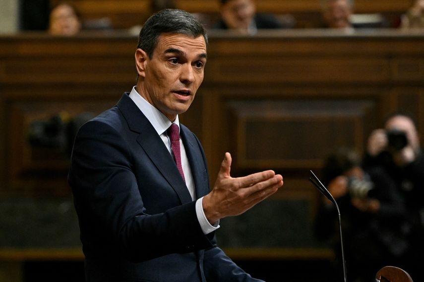 El presidente del gobierno de España, Pedro Sánchez, en el Congreso de los Diputados en Madrid el 15 de noviembre de 2023.