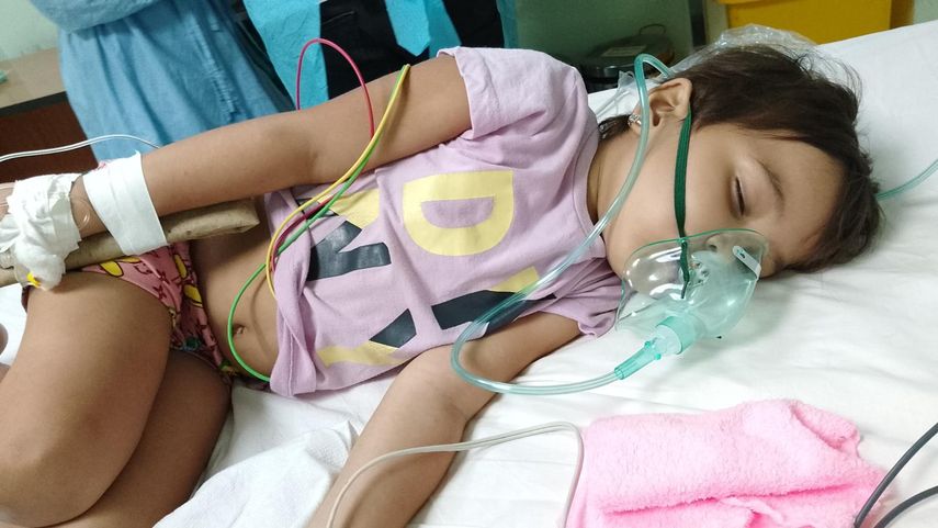 Valentina, una niña que lucha por su vida con esperanza y valor.