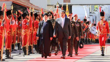 El entonces presidente de Irán, Ebrahim Raisi, recibido en el Palacio de Miraflores el 12JUN23.&nbsp;