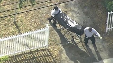 Un hombre murió apuñalado en el noroeste de Miami.