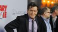 Charlie Sheen, integrante del reparto de Scary Movie V, posa en el estreno de la cinta el 11 de abril de 2013, en Los Ángeles.&nbsp;