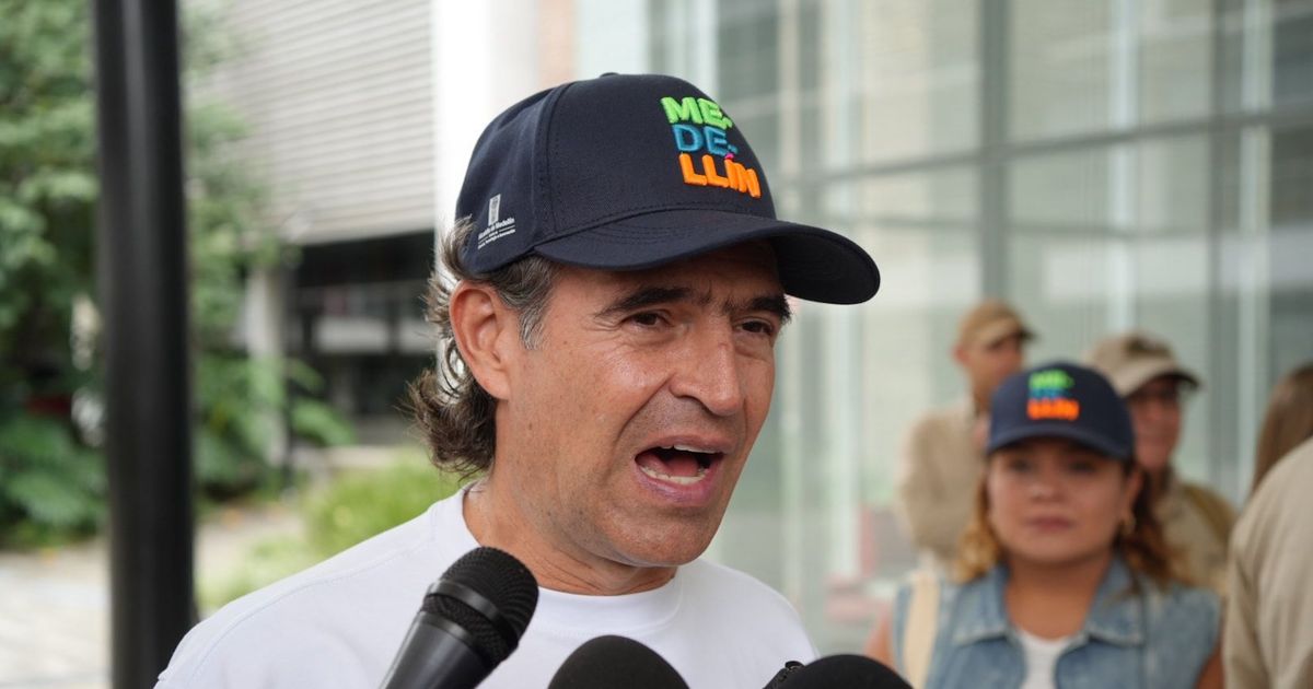 Alcalde de Medellín arremete contra Petro y defiende alianza con Estados Unidos