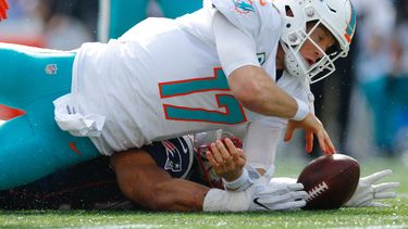Gase concluyó su estancia con registro perdedor de 23-25 y su única participación en los playoffs se saldó con derrota en la serie de comodines frente a los Steelers de Pittsburgh en 2016.