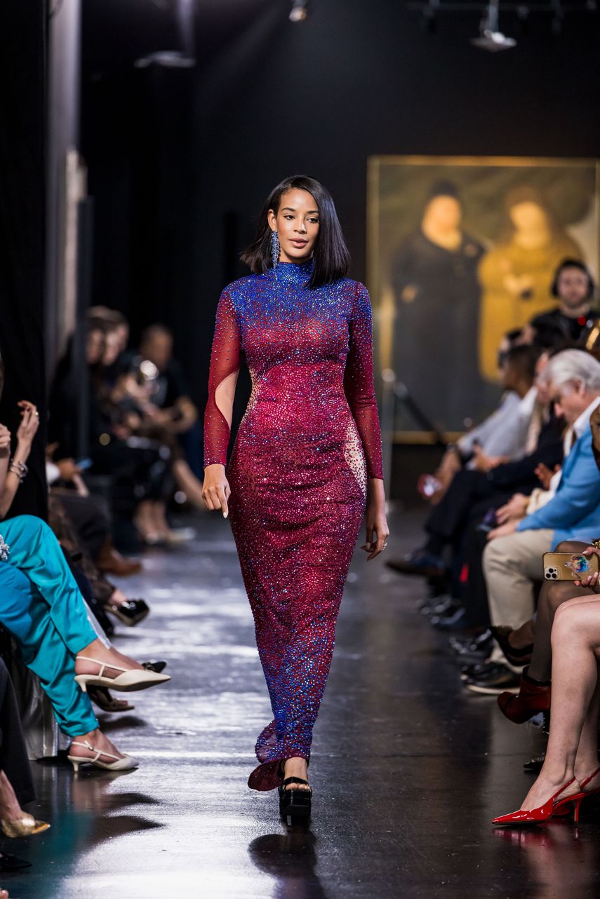Pieza de la colección&nbsp;Queens, que Giannina Azar mostró en la pasarela de Miami Fashion Week.