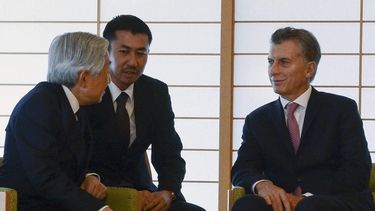 El presidente argentiino Mauricio Macri (d), fue recibido este sábado 20 de mayo por el emperador de Japón, Akihito, en el Palacio Imperial, en Tokio, en el último acto en la agenda del viaje de dos días de Macri a Japón.&nbsp;