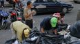 Ecomistas prevén un escenario mayor de personas comiendo de la basura en el pais sudamericano. La gente comerá menos