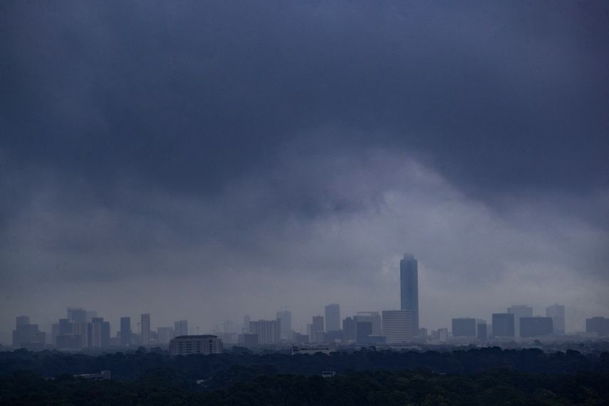 Un tiempo tormentoso cubre la ciudad de Houston el martes 17 de septiembre de 2019.&nbsp;
