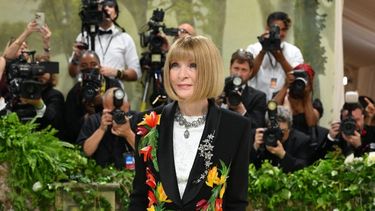 La editora británica Anna Wintour llega a la Met Gala 2024 en el Museo Metropolitano de Arte el 6 de mayo de 2024 en Nueva York.&nbsp; &nbsp;