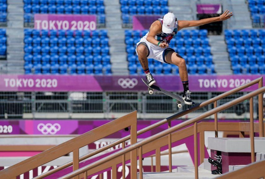 En foto del 25 de julio del 2024, el estadounidense Jagger Eaton compite en el evento de skateboarding en los Juegos Olímpicos de Tokio.