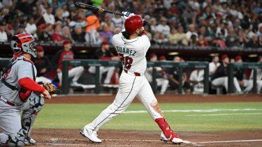 venezolano eugenio suarez vuelve a los mariners como lider jonronero de mlb