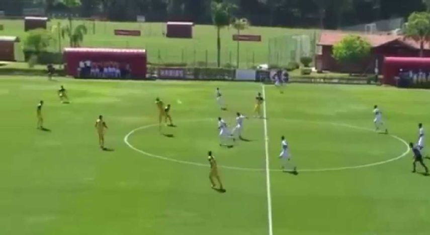 Sucedió durante un encuentro sub 17 entre el Sao Pablo y el Sao Carlos de Brasil