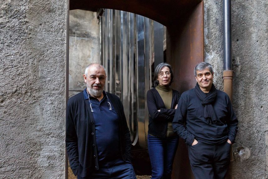 &nbsp;Los arquitectos Ramon Vilalta, Carme Pigem, y Rafael Aranda, ganadores del Premio Pritzker 2017.