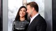 Jennifer Connelly y Russell Crowe, protagonistas de “Noah”, en el estreno de la película en el Teatro Ziegfeld de Nueva York. (AP)