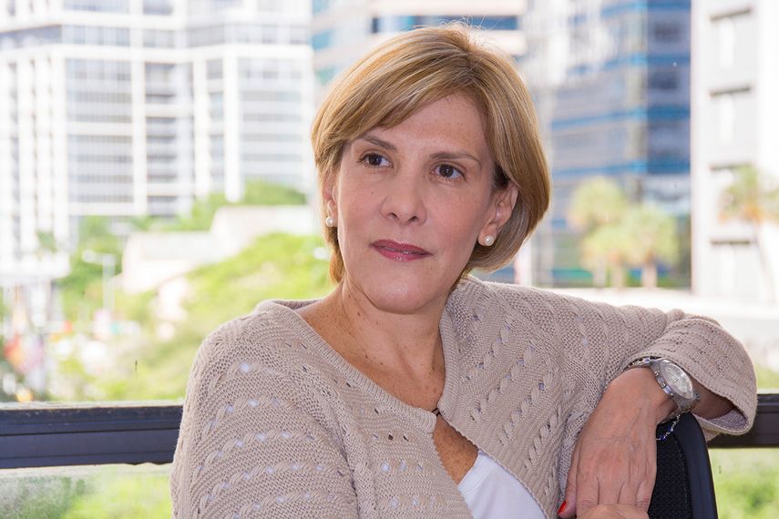 Nitu Pérez Osuna, durante una de sus visitas a Diario Las Américas. (YENDER HERNÁNDEZ)