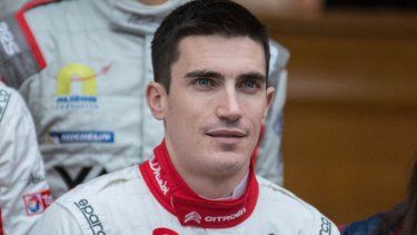 El piloto irlandés Craig Breen posa para una fotografía grupal antes del inicio del Rally de Montecarlo, el 25 de enero de 2018.