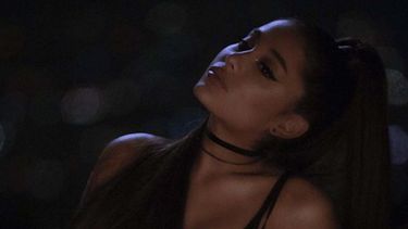 Se trata del primer disco de la joven nacida en 1993 en Boca Ratón (Florida, EE.UU.) desde Sweetener, que vio luz el pasado agosto.