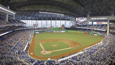 Marlins Park es el estadio más moderno de las mayores. (AP)