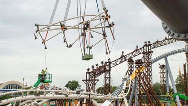 Atracci&oacute;n TRON Lightcycle/Run.&nbsp;