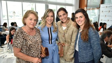 De izquierda a derecha, Eleonora Mezerhane, Martha Viera, María Alejandra Mezerhane e Isadora Gaviria.&nbsp;