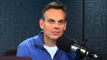 Colin Cowherd es conocido por sus comentarios polémicos (Archivo)