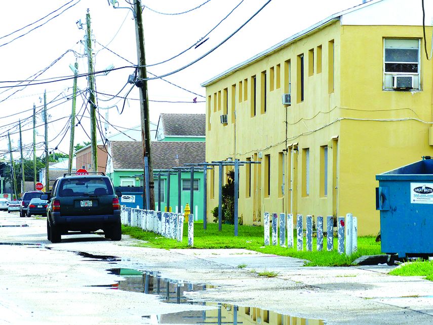 Un pastor evangélico de la zona advierte que hasta las rivalidades entre pandillas se deben tener en cuenta al momento de decidir donde edificar una obra. (ÁLVARO MATA)
