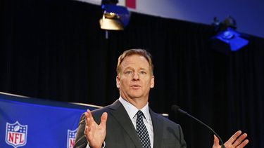 El comisionado de la Liga Nacional de Fútbol Americano (NFL),&nbsp;Roger&nbsp;Goodell envió una carta a los dueños de equipos para solucionar el conflicto con los jugadores.&nbsp;