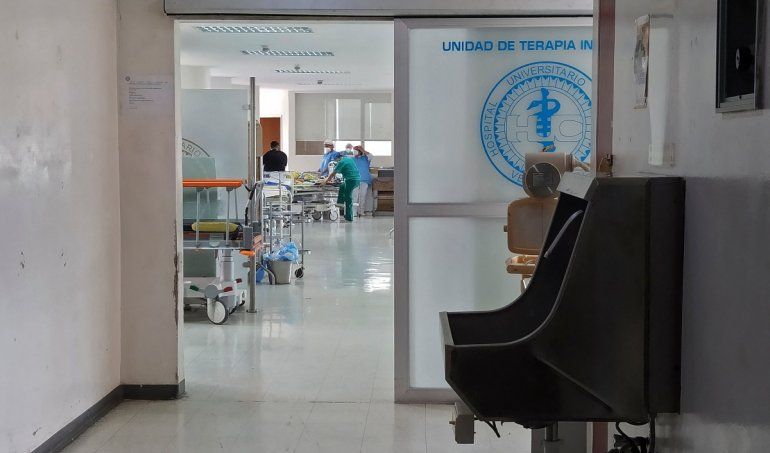 El salario más alto de la administración pública en Venezuela no llega a los 10 dólares, incluso después de un aumento decretado por el dictador Nicolás Maduro de casi el 300%, pero diluido desde el principio por la hiperinflación galopante que azota al país    