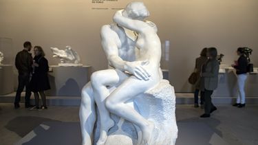 Vista de la escultura La Baiser, del artista francés Auguste&nbsp;Rodin.&nbsp;