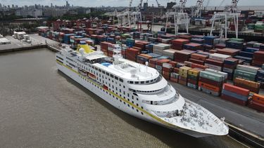 El buque “Hamburg” habría atracado en el puerto de Buenos Aires
