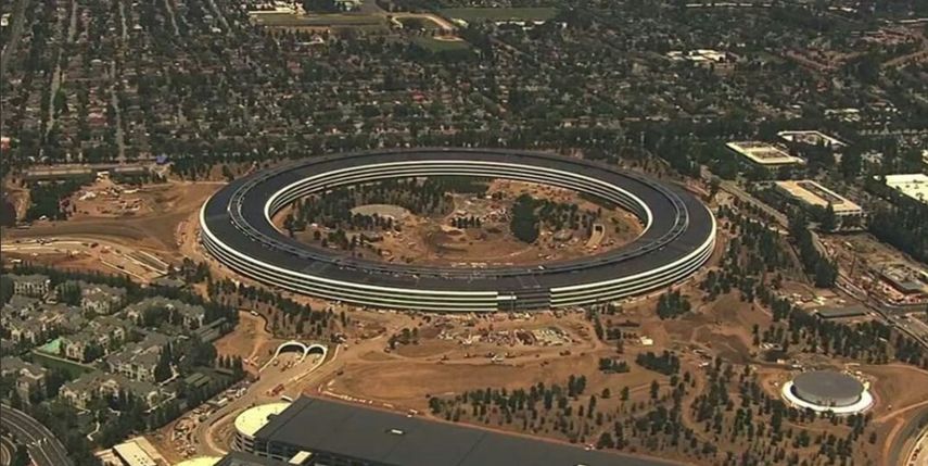 Apple Park es un campus con forma de anillo que, a lo largo de sus más de 708.000 metros cuadrados, utiliza múltiples innovaciones para hacer realidad algunos de los sueños de Steve Jobs.
