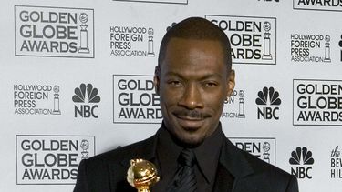 Murphy volverá a ponerse en la piel de Akeem, el consentido príncipe africano que, aburrido de que le busquen potenciales esposas que le adulen todo el rato, decide viajar a Queens.