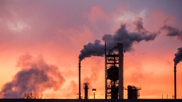 eeuu sanciona una red internacional por vender petroleo irani