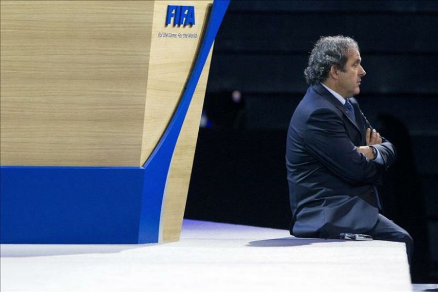 Platini fue suspendido por seis años de toda actividad ligada al fútbol. (EFE)