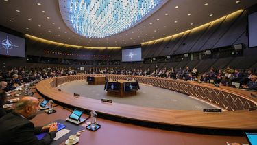El secretario general de la OTAN Jens Stoltenberg y el secretario de estado norteamericano Antony Binken participan en una reunión de embajadores de la alianza en Bruselas el 9 de septiembre del 2022.&nbsp;