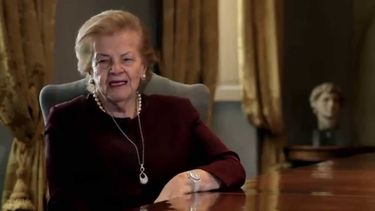 Tras la muerte de Ferragamo, en 1960, se hizo cargo junto con sus seis hijos de la casa de moda, que presidía de forma honorífica en la actualidad.&nbsp;