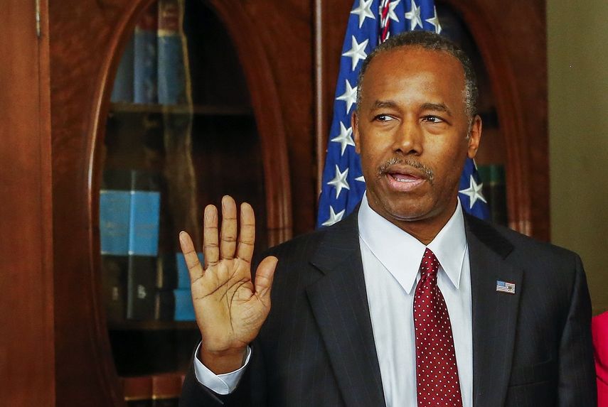 Ben Carson, secretario de Vivienda del gabinete de Donald Trump.