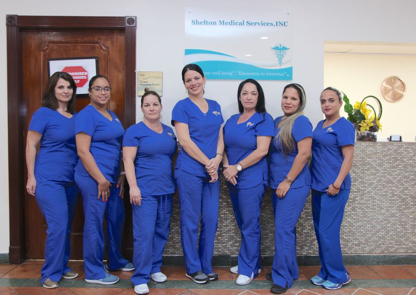 De izquierda a derecha, Dinorah Vichot, Jessie Zamora, Liuva Rodr&iacute;guez, Kayren Gancedo, Madeline Castillo, Liudmila Figueroa, Yaneisis Zayas.