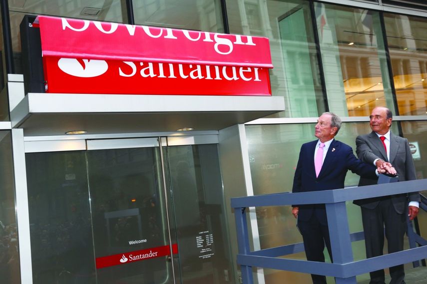 Botín y Bloomberg, en el acto de cambio de marca. (Cortesía)