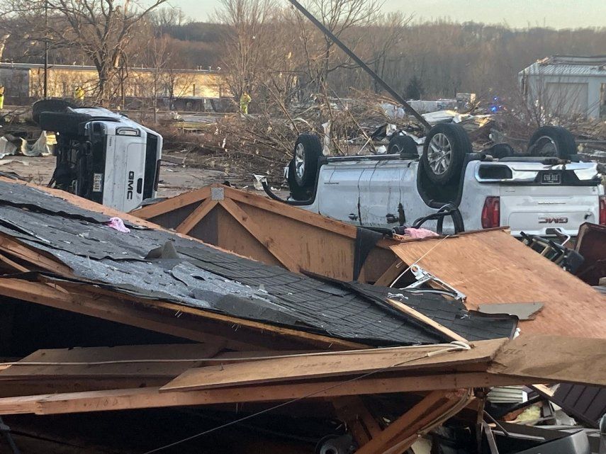 EEUU 26 muertos tras paso de tornados en diversos estados
